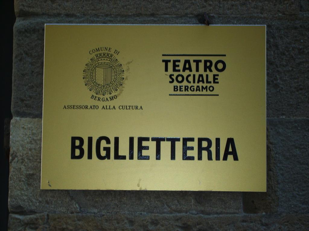 Вилла Il Teatro Бергамо Экстерьер фото